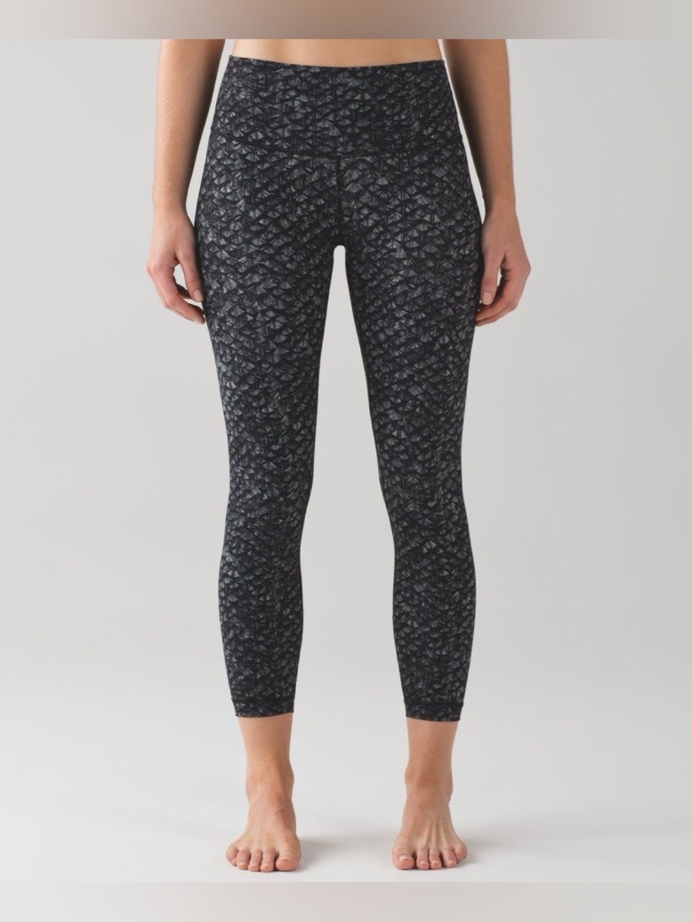 Lululemon High Times Leggings, Size 8